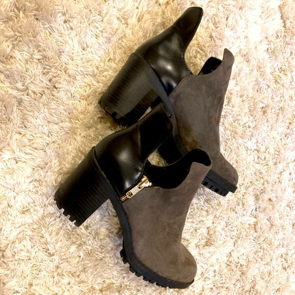 Zara Trafulac cutaway chunky heel booties - Picture 4 of 9